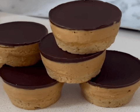 PCOS/PMOS-Friendly Salted Caramel Cups